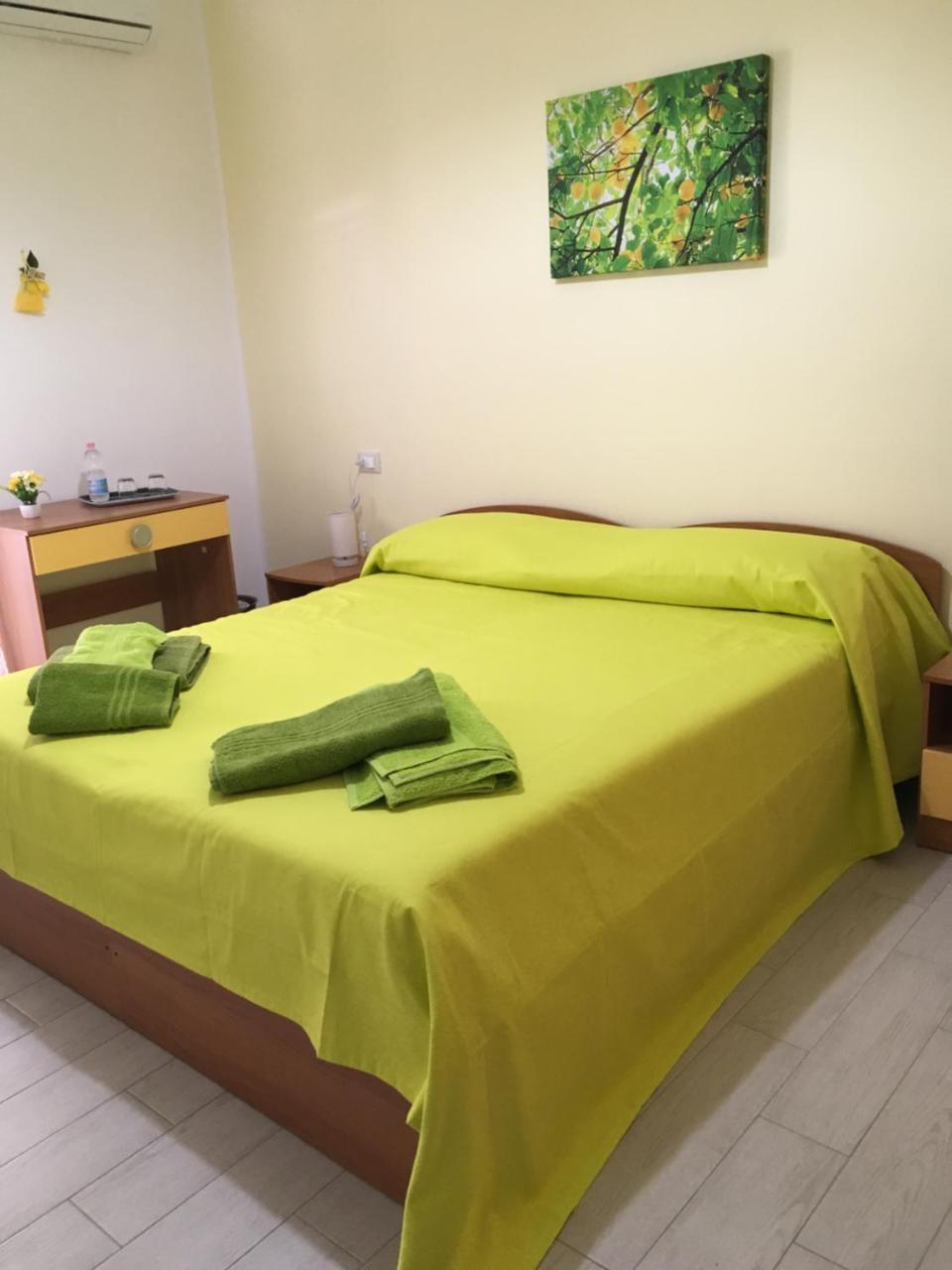 B&B D'Orleans Palermo Esterno foto